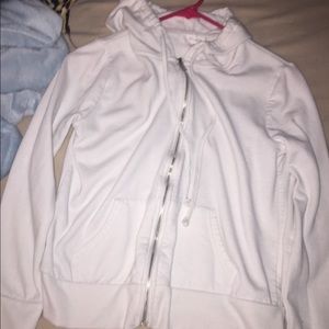 White zip up hoodie 💕🖤